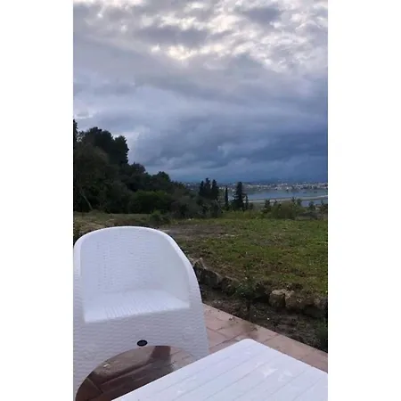 Apartament Gems Danae